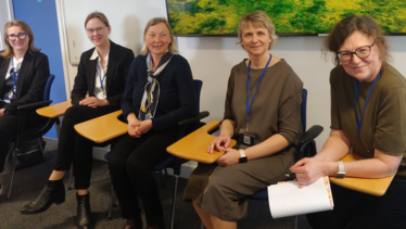 Fotol vasakult paremale: Liisi Esse, Katariina Päts, Kaja Haukanõmm, Taimi Grauberg, Aigi Rahi-Tamm